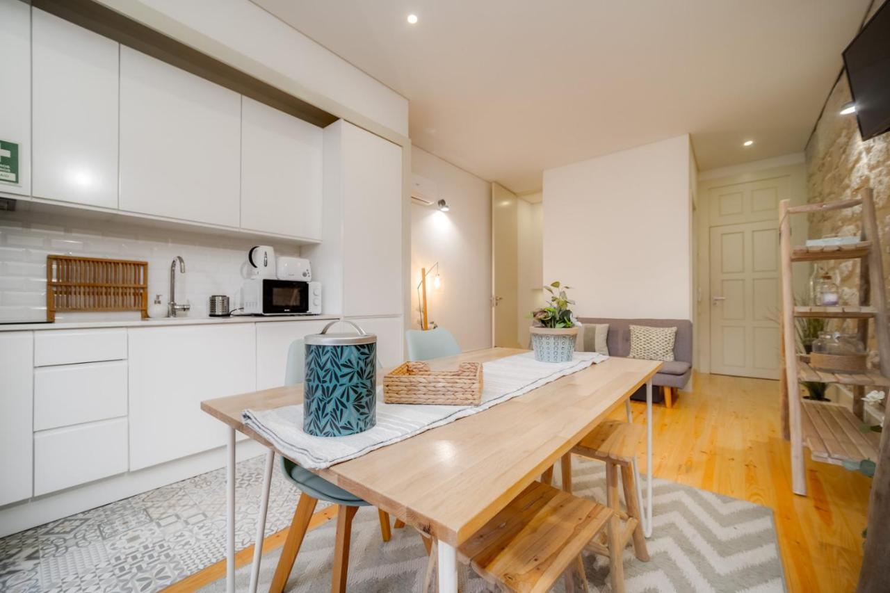 Nomad'S Bonjardim City Flats Porto Exterior photo