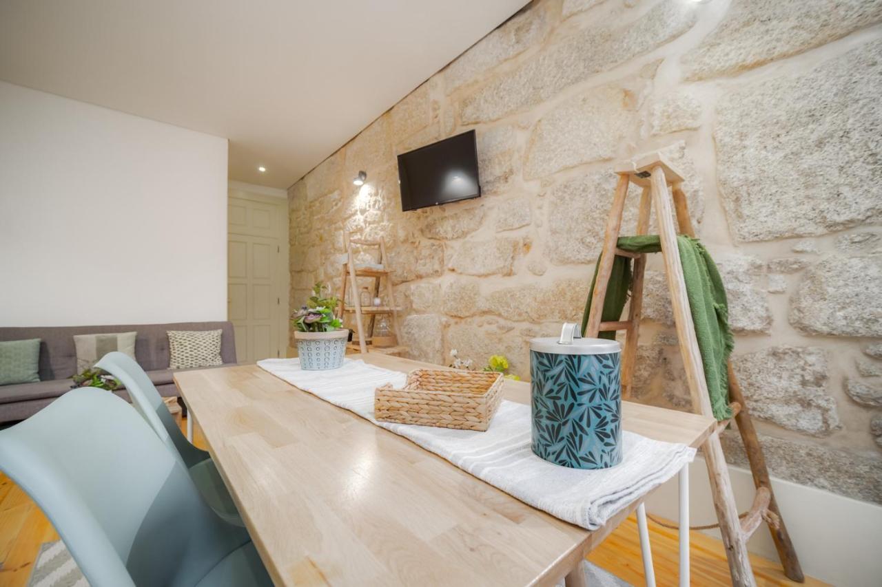 Nomad'S Bonjardim City Flats Porto Exterior photo